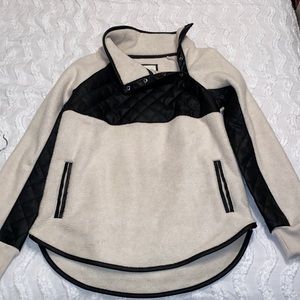 Abercrombie Fleece Pullover